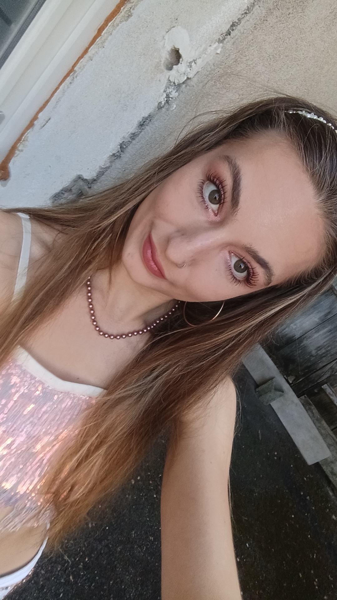 @MissVelvet_
