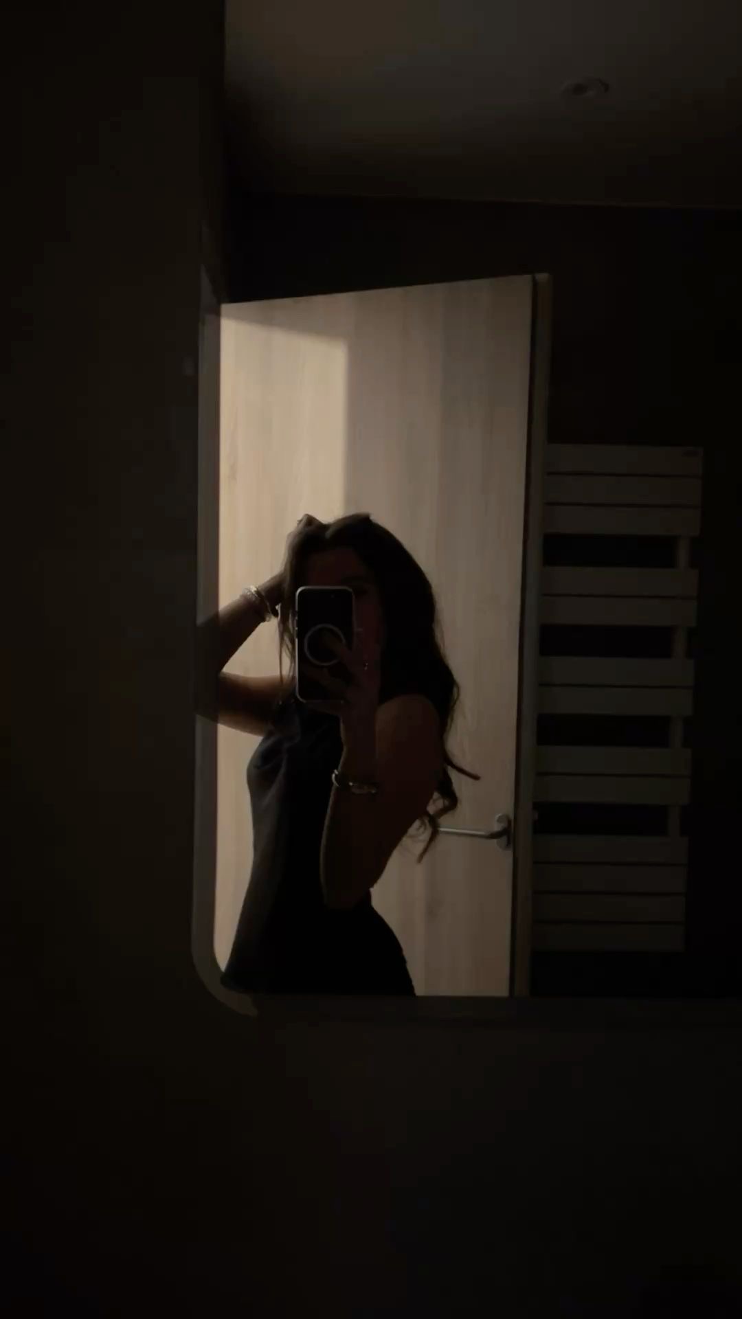 @Lola_silvava
